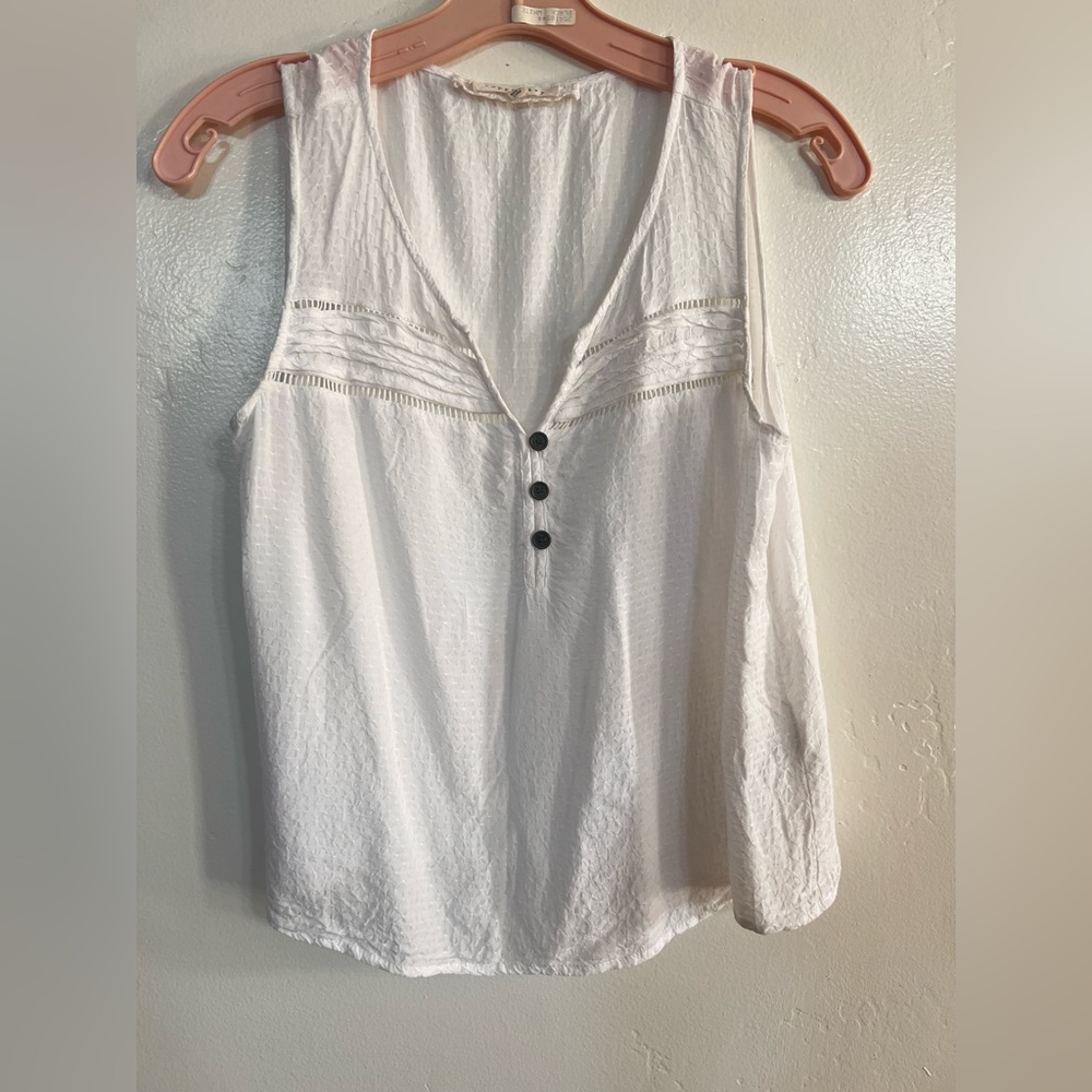 Copper Key Women’s White Top